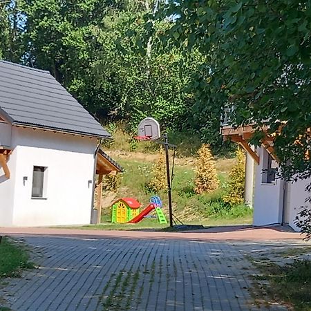 Resort Holiday Natural - Gosciniec Zacisze Chmielno Εξωτερικό φωτογραφία
