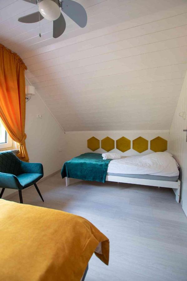 Resort Holiday Natural - Gosciniec Zacisze Chmielno Εξωτερικό φωτογραφία