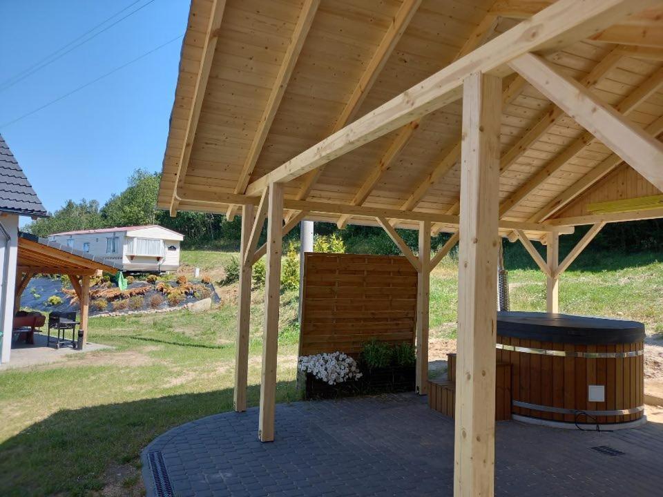 Resort Holiday Natural - Gosciniec Zacisze Chmielno Εξωτερικό φωτογραφία