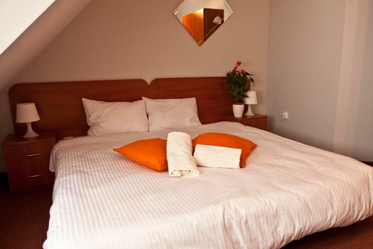 Resort Holiday Natural - Gosciniec Zacisze Chmielno Εξωτερικό φωτογραφία
