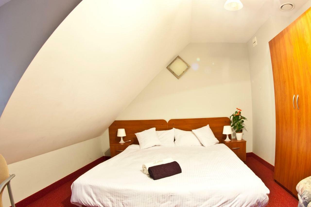 Resort Holiday Natural - Gosciniec Zacisze Chmielno Εξωτερικό φωτογραφία