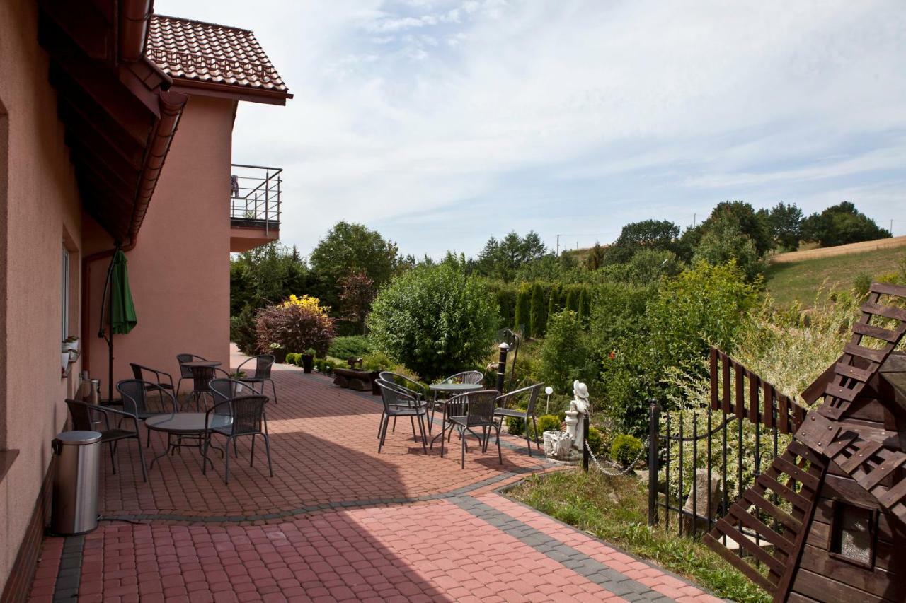 Resort Holiday Natural - Gosciniec Zacisze Chmielno Εξωτερικό φωτογραφία